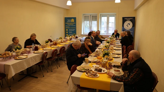 Stowarzyszenie Pałacyk po raz kolejny zorganizowało śniadanie wielkanocne dla potrzebujących
