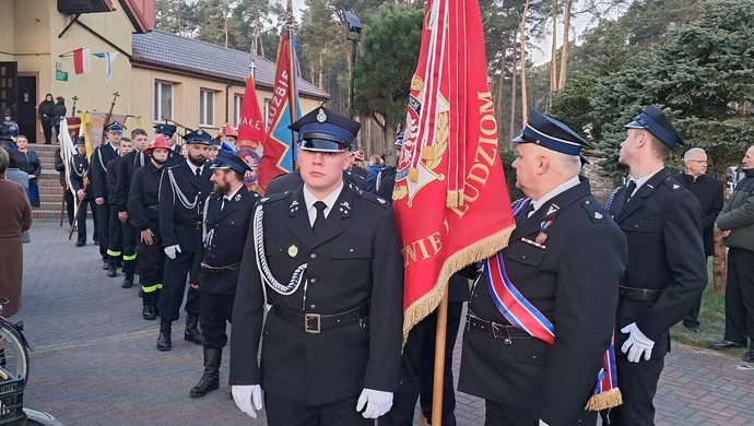  Uroczysta Msza Rezurekcyjna z udziałem strażaków 