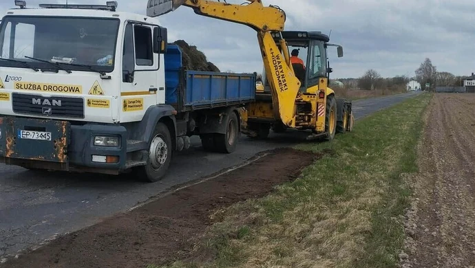 Nie czekają na lepszy moment – drogowcy już działają na drogach powiatowych