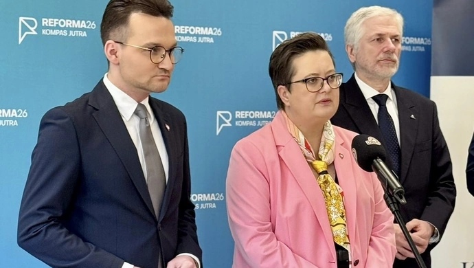 Lubnauer spotkała się z nauczycielami m.in. z Piotrkowa. W tle ważna reforma