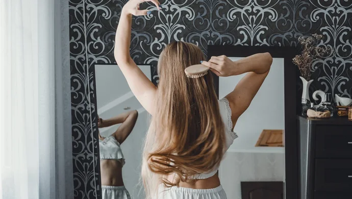Czego nie zdradzi Ci Twój stylista? Sekrety perfekcyjnych włosów, które powtórzysz w domu