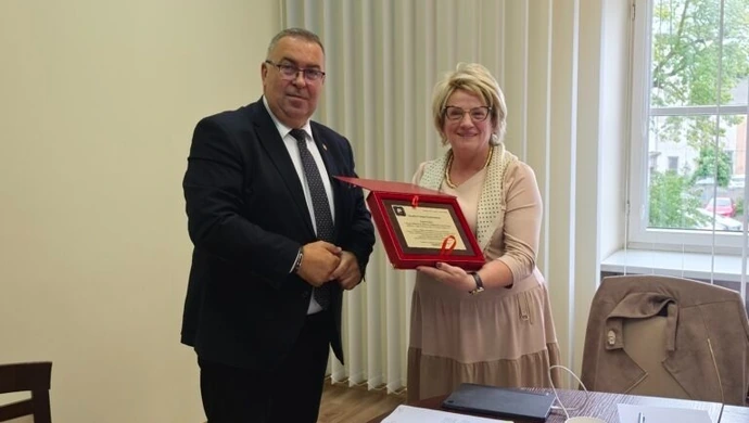 Wsparcie dla zdrowia, oświaty i inwestycji. Relacja z 76. posiedzenia Zarządu Powiatu Piotrkowskiego