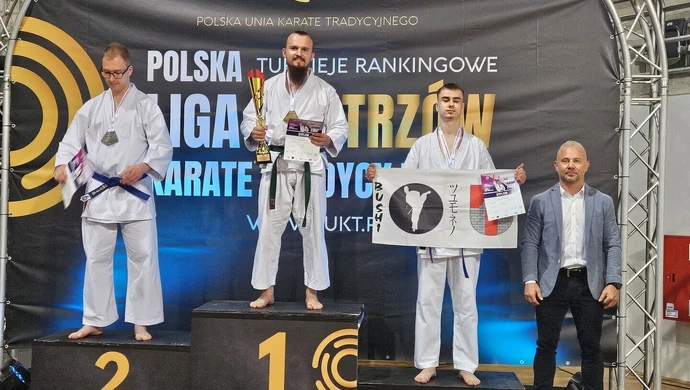 Medale piotrkowskich karateków podczas Memoriału Witolda Kwiecińskiego