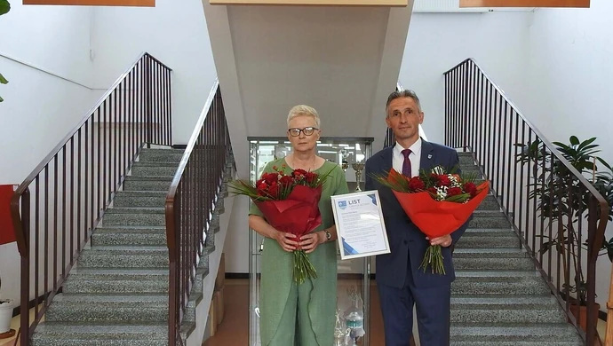 Wójt Gminy Aleksandrów z wotum zaufania i absolutorium. Decyzja rady była jednogłośna