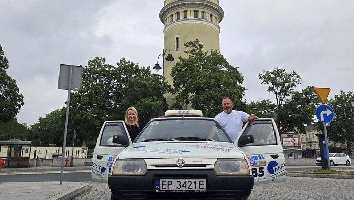 Z Chorzowa do Maroka samochodem z 1991 roku. Ekipa z Piotrkowa wzięła udział w rajdzie "Złombol"