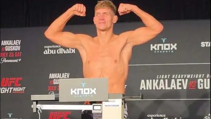 Damian Rzepecki – z Piotrkowa Trybunalskiego do UFC. Kim jest nowa nadzieja polskiego MMA? FILM