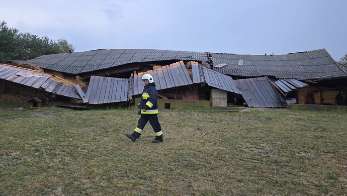Noc pełna interwencji. Nawałnica przeszła nad Piotrkowem i powiatem