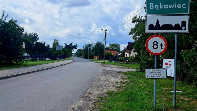 Nowa nawierzchnia drogi w Bąkowcu. Zakończyła się ważna inwestycja