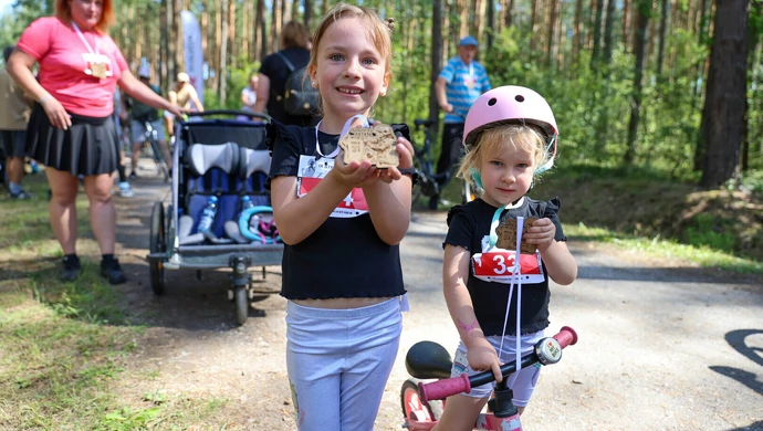 Ponad 700. uczestników na starcie Strażackiego 998 ZDJĘCIA