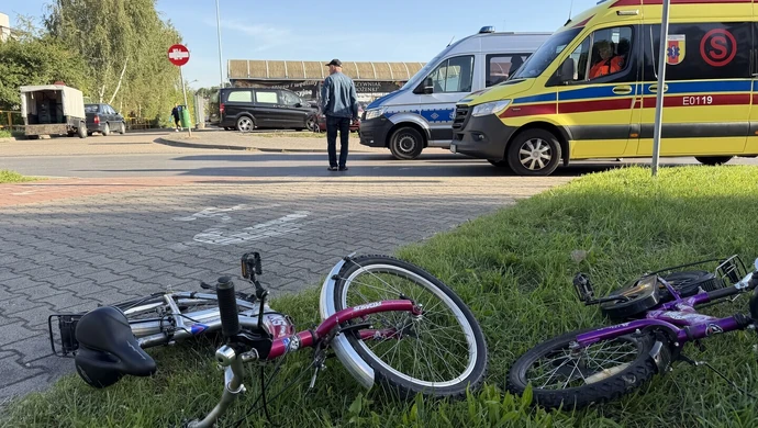 9-latek na rowerze potrącony na przejściu dla pieszych w Piotrkowie