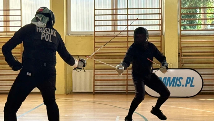 X Puchar Polski w Nowoczesnej Szermierce Klasycznej w Piotrkowie. Trzy bronie, jeden mistrz