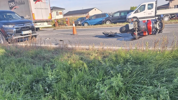 Zderzył się z motocyklistą. Mężczyzna trafił do szpitala