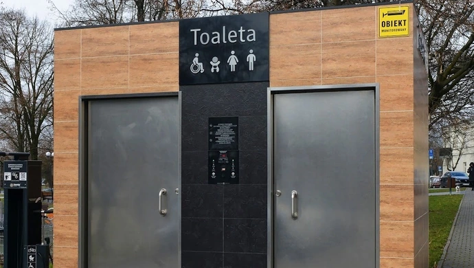Prawie pół miliona złotych na miejskie toalety. W przyszłym roku Piotrków planuje wydać jeszcze więcej