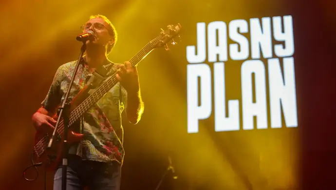 Jasny Plan. Zespół, który najlepiej czuje się w muzycznej wolności