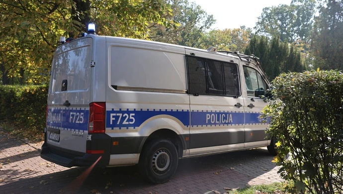 13 placówek z wiadomościami o bombach. Sprawcy grozi nawet 15 lat więzienia