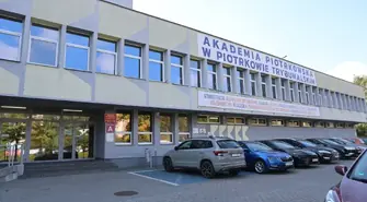 Akademia Piotrkowska szuka pracownika. Atrakcyjne wynagrodzenie