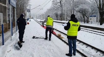 Śmierć na torach. Ogromne utrudnienia w kursowaniu pociągów 