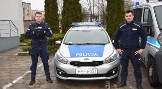 Policjanci uratowali życie mężczyźnie