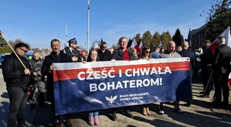 Marsz pamięci Żołnierzy Wyklętych w Piotrkowie Trybunalskim