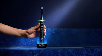 Polacy za choroby przyzębia płacą miliardy, a wciąż zaniedbują higienę jamy ustnej. Darmowe konsultacje stomatologiczne w marcu