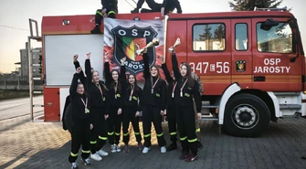 Zwycięstwo młodych strażaczek z Jarost – pojadą na zawody krajowe