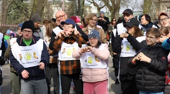 Kolorowe skarpetki i wielkie serca. Integracyjny bieg połączył Piotrków