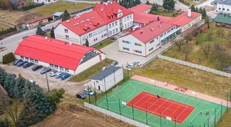 Szkoła w Czarnocinie przejdzie termomodernizację dzięki środkom z KPO