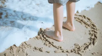 Obozy zagraniczne dla młodzieży – jak przygotować nastolatka do samodzielnego wyjazdu?