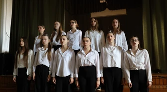 Maturzyści z Chrobrego zakończyli rok! Co dalej?