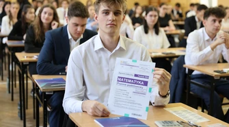 Drugi dzień matur. Maturzyści z III LO zdają matematykę