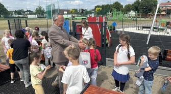 Nowy Plac Zabaw w Wolborzu. Miejsce Aktywnej Zabawy dla Najmłodszych
