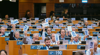 Miasta i regiony wzywają UE do zabezpieczenia środków na walkę ze zmianami klimatu