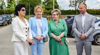 Delegacja z gminy Łęki Szlacheckie z wizytą w Masłowicach. Otwarcie nowej oczyszczalni ścieków
