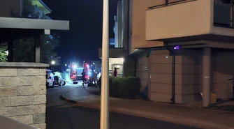 Zadymienie w bloku przy ul. Wierzejskiej. Ewakuowało się 18 osób, w tym dzieci