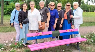 "Amazonkowa" ławeczka nabrała kolorów