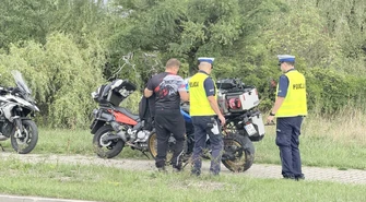 Zderzenie dwóch motocykli na skrzyżowaniu w Piotrkowie. 1500 zł mandatu i 12 punktów