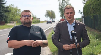Poseł  Krzysztof Ciecióra w Longinówce po śmiertelnym wypadku „Potrzebne są działania teraz, natychmiast”