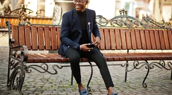 Stylowy mężczyzna jesienią - dlaczego loafersy męskie to must-have w Twojej szafie?