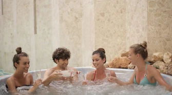 Czym różni się jacuzzi za 2000 zł od jacuzzi za 30 000 zł?
