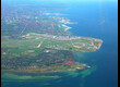 http://upload.wikimedia.org/wikipedia/commons/0/0e/Copenhagen_airport_and_the_town_of_Drag%C3%B8r.jpg